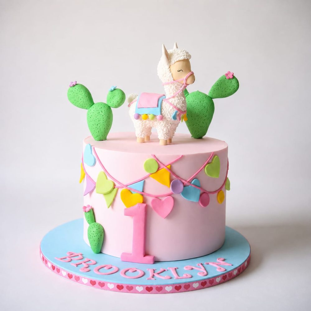 Llama Drama by VDK Cakes